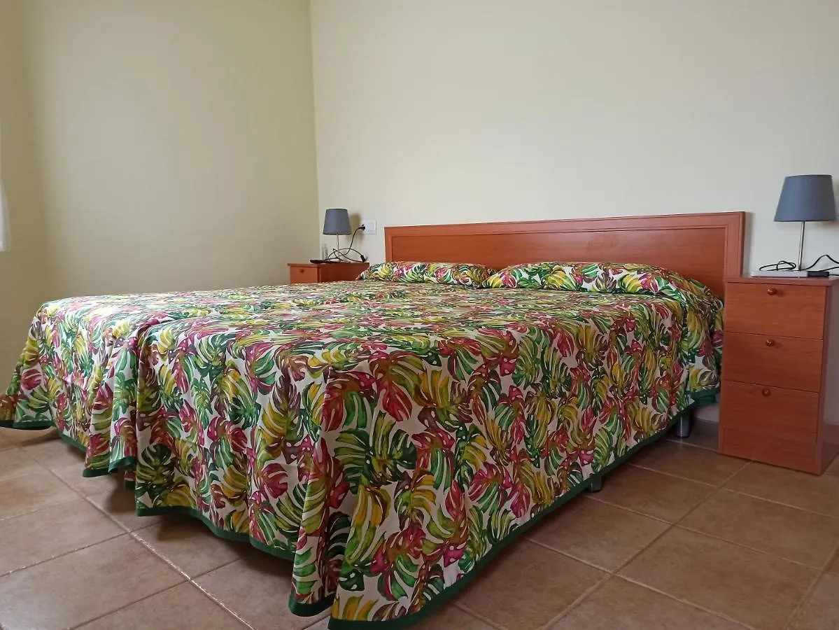 Pages Villa Sant Climent Sescebes